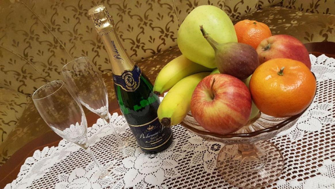Pension Napoleon Карлови Вари Екстериор снимка