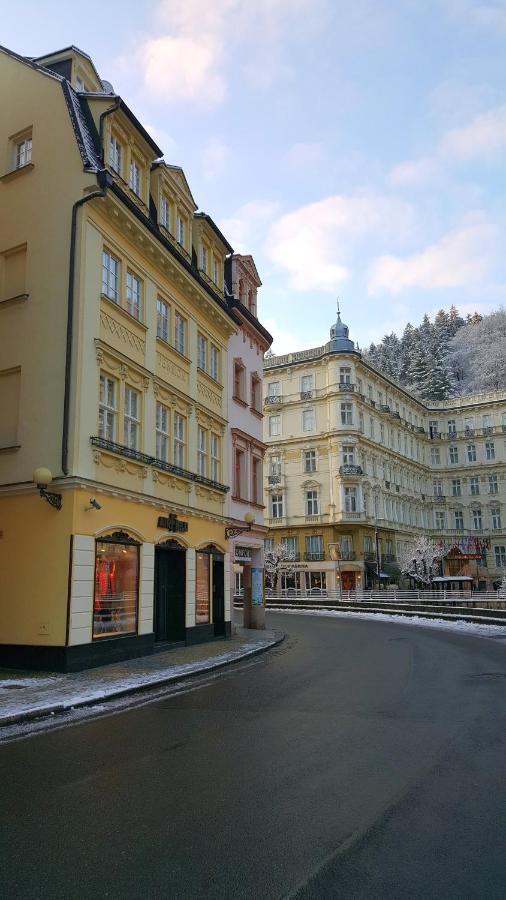 Pension Napoleon Карлови Вари Екстериор снимка